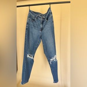 AE stretch ripped high rise straight jean
